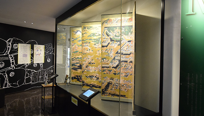 江戸図屏風（複製、国立歴史民俗博物館所蔵）の画像